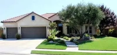 1877 N Coventry Ave, Clovis, CA 93619 photo 1