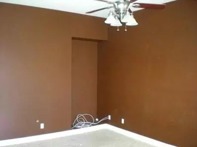 166 W El Paso Ave, Clovis, CA 93611 photo 2