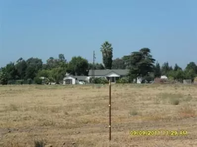 7201 N De Wolf Ave, Clovis, CA 93619 photo 1