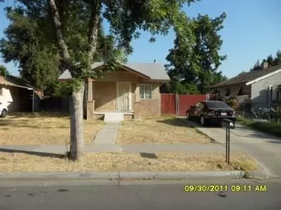 3825 E Lyell Ave, Fresno, CA 93702 photo 1