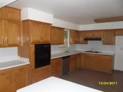 2999 Mckelvy Ave, Clovis, CA 93611 photo 3