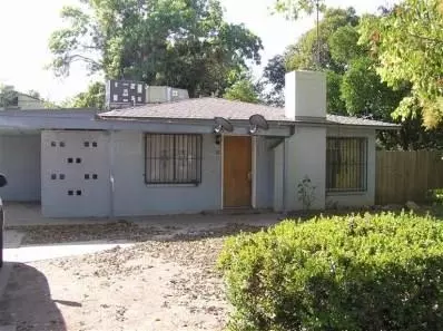 22 E Hampton Way, Fresno, CA 93704 photo 1
