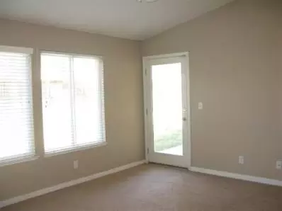 896 Shannon Ave, Madera, CA 93637 photo 6