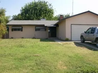 1442 Rawson Ave, Sanger, CA 93657 photo 2