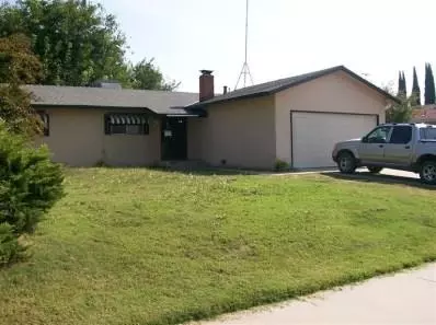 1442 Rawson Ave, Sanger, CA 93657 photo 1
