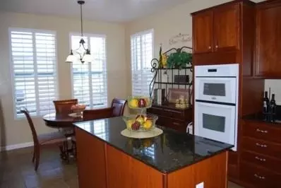 858 Toulouse Ln, Clovis, CA 93619 photo 10