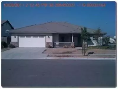 1320 Atlantic Ave, Lemoore, CA 93245 photo 1