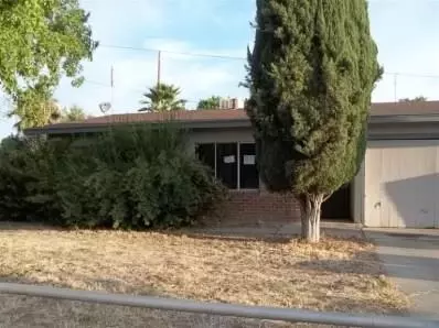 593 W Bullard Ave, Clovis, CA 93612 photo 1
