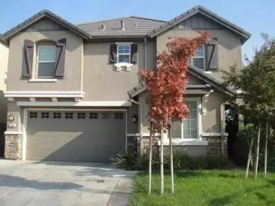 933 Kiwi St, Madera, CA 93638 photo 1