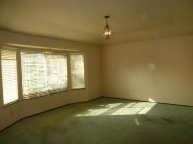 2327 Frederick Way, Madera, CA 93637 photo 7