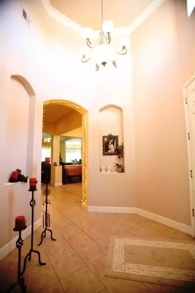 981 N Orangewood Ave, Clovis, CA 93611 photo 9