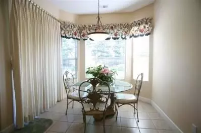981 N Orangewood Ave, Clovis, CA 93611 photo 7