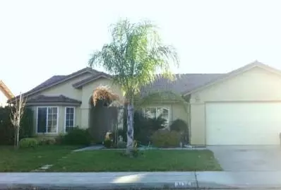 3176 Ren Way, Madera, CA 93637 photo 1