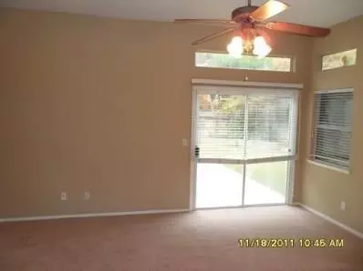 462 Amber Ave, Clovis, CA 93611 photo 2
