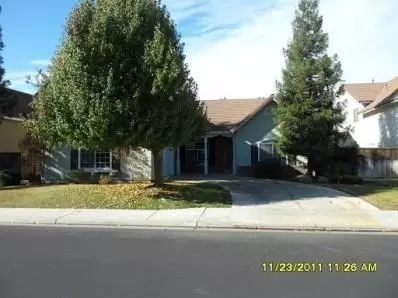 462 Amber Ave, Clovis, CA 93611 photo 1