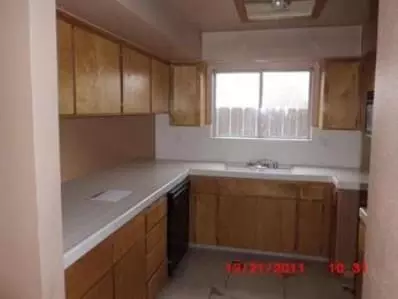 14577 W Chardonay Ave, Kerman, CA 93630 photo 4