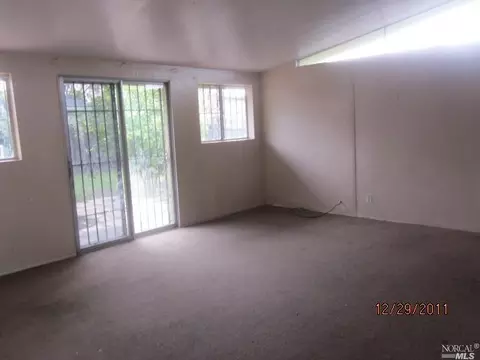 124 Spencer St, Vallejo, CA 94589 photo 9