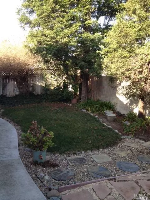 1020 Heritage Ct, Dixon, CA 95620 photo 9