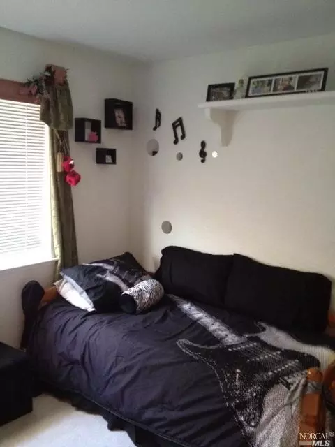1020 Heritage Ct, Dixon, CA 95620 photo 8