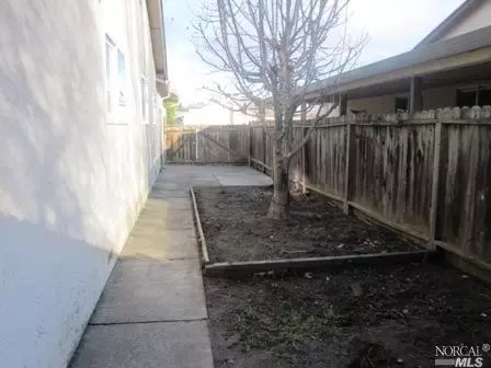 615 Peterson Ln, Dixon, CA 95620 photo 14