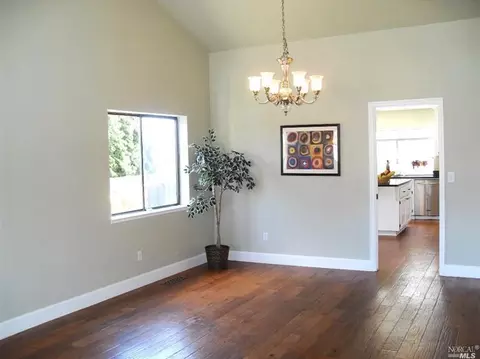 200 Redbud Ln, Vallejo, CA 94591 photo 5