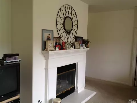 4196 Summer Gate Ave, Vallejo, CA 94591 photo 4