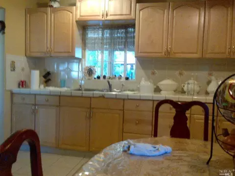 2835 Estates Dr, Concord, CA 94520 photo 2