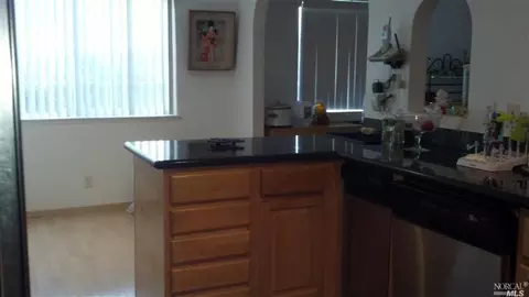 184 Lexington Dr, Vallejo, CA 94591 photo 9