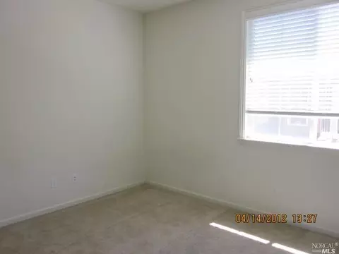 6634 Solitude Ct, Vallejo, CA 94591 photo 9