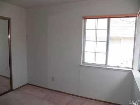 653 Britannia Dr, Vallejo, CA 94591 photo 11
