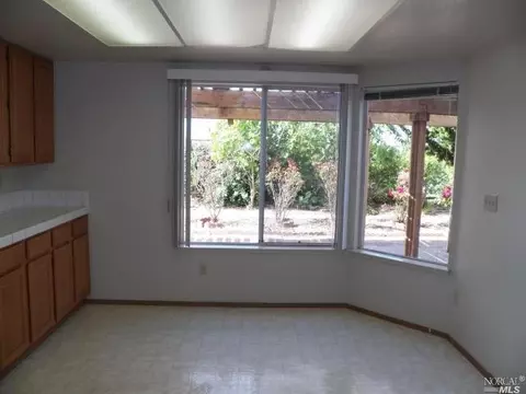 653 Britannia Dr, Vallejo, CA 94591 photo 13