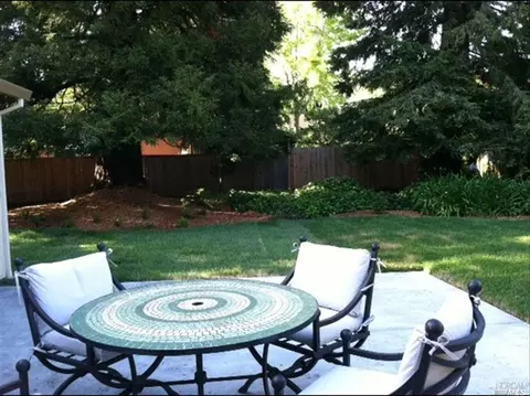 25 Juno Rd, Tiburon, CA 94920 photo 3