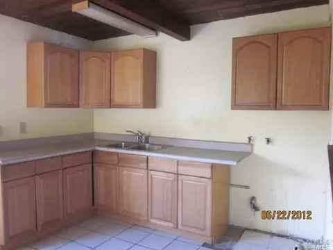 1608 Magazine St, Vallejo, CA 94591 photo 4