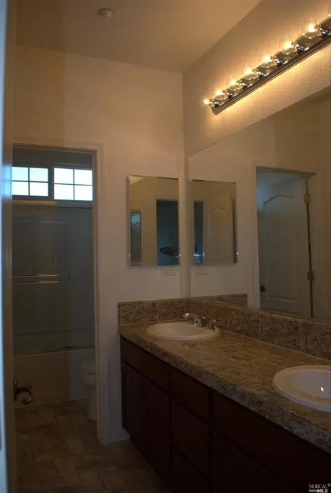 723 Castelli Ct, Fairfield, CA 94534 photo 10