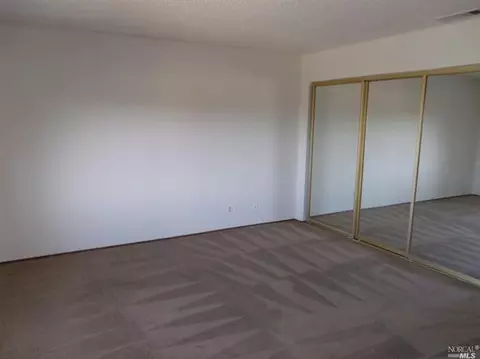 100 Bluebird Ct, Vallejo, CA 94591 photo 19