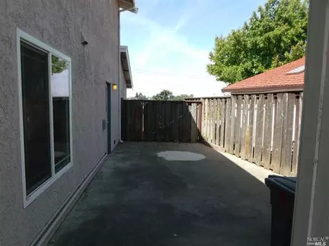 100 Bluebird Ct, Vallejo, CA 94591 photo 14
