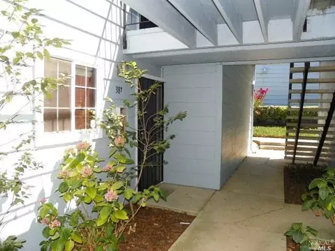 387 Lighthouse Dr, Vallejo, CA 94590 photo 2