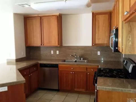 134 Treadway Ct, Cloverdale, CA 95425 photo 3