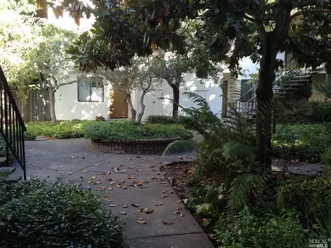 225 2nd St E #25, Sonoma, CA 95476 photo 3