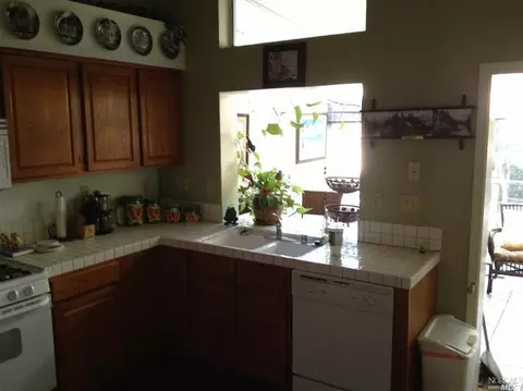 449 Bald Eagle Dr, Vacaville, CA 95688 photo 7