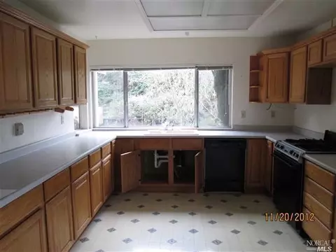 147 Gregory Ln, Vallejo, CA 94591 photo 9