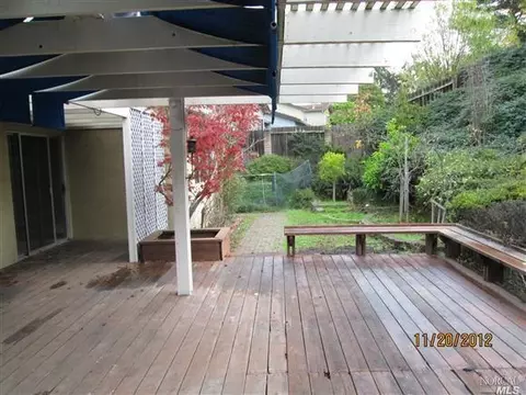 147 Gregory Ln, Vallejo, CA 94591 photo 4
