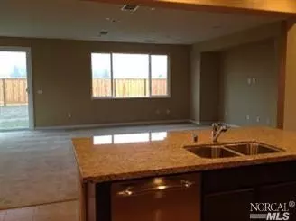 4909 Couples Cir, Fairfield, CA 94533 photo 5