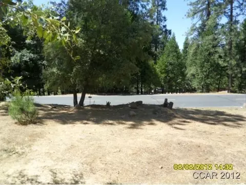 133 Lupine, Murphys, CA 95247 photo 5