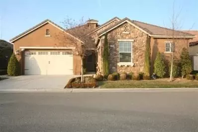 3553 Knightsbridge Ln, Clovis, CA 93619 photo 1