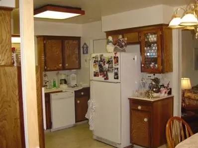 690 W Donner Ave, Clovis, CA 93612 photo 7