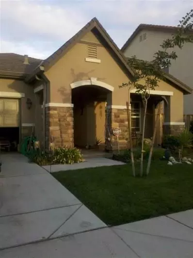 757 Blueberry Ln, Madera, CA 93638 photo 1