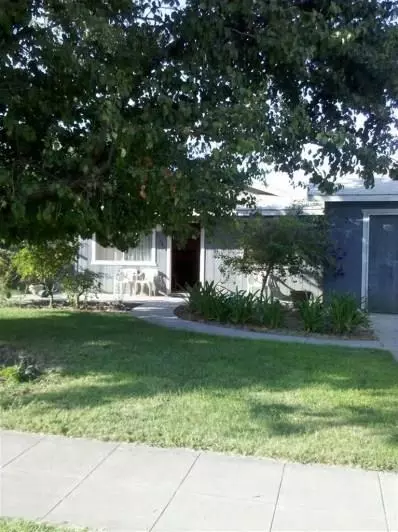 28643 Saquro Ave, Madera, CA 93638 photo 1