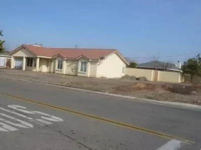 17019 Crystal Dr, Madera, CA 93638 photo 2
