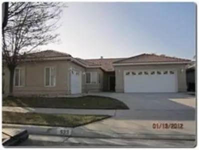 533 Puffin Ln, Lemoore, CA 93245 photo 1